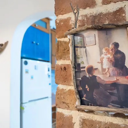 Art House In Apartment